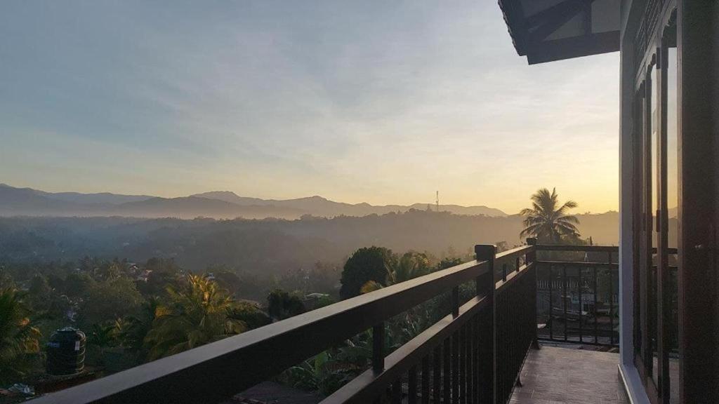 Dreamscape Home Stay Kandy Exterior foto