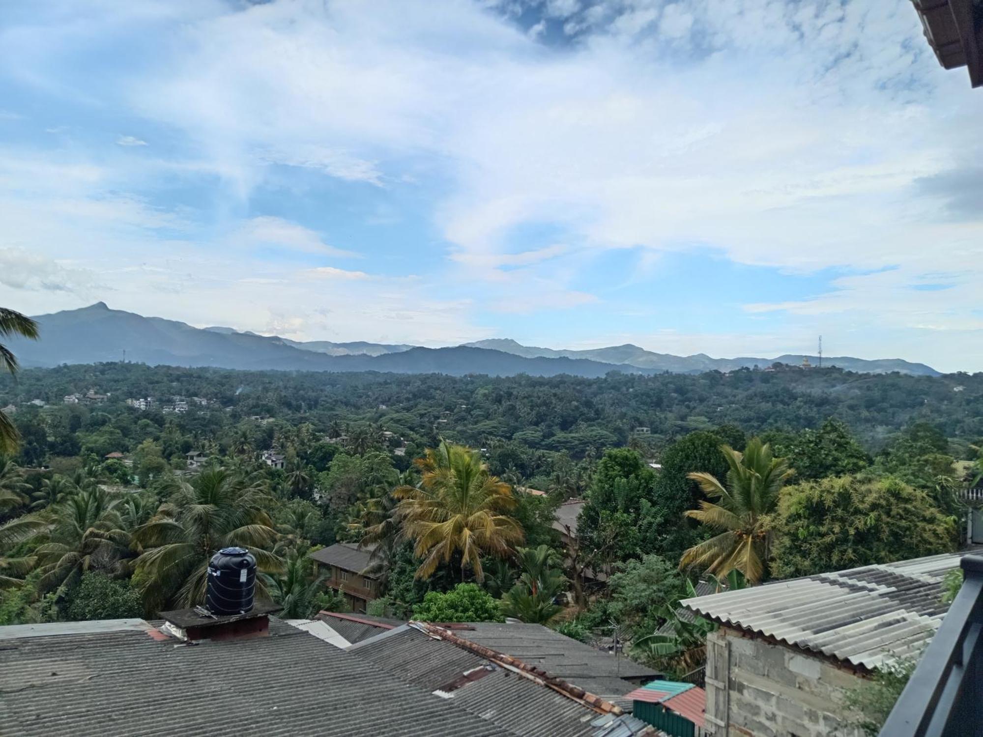 Dreamscape Home Stay Kandy Exterior foto